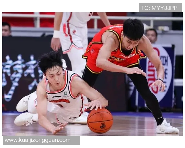 赵睿绝杀引爆2016-2017赛季广东对深圳的经典对决回顾 赵睿绝杀引爆2016-2017赛季广东对深圳的经典对决回顾