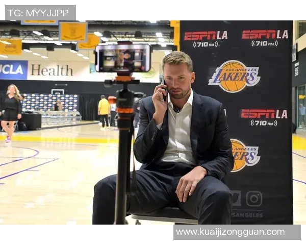 湖人迈入下一华章！东契奇接过球队头把交椅，老詹回归将全力辅佐